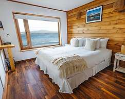 Weskar Patagonian Lodge
