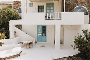 Mykonos Pantheon