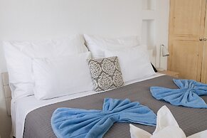 Mykonos Pantheon