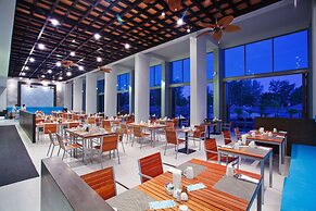 Mai Khao Lak Beach Resort & Spa (TUI BLUE Mai Khaolak)