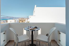 Mitos Suites