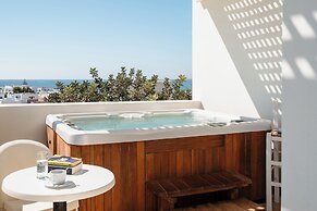 Mitos Suites
