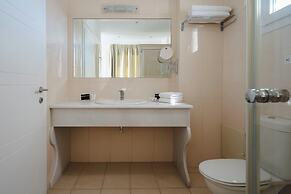 Mitos Suites