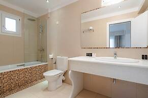 Mitos Suites