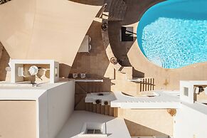 Mitos Suites