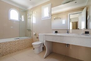 Mitos Suites