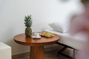 Mitos Suites