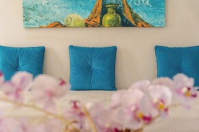 Mitos Suites