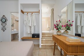 Mitos Suites