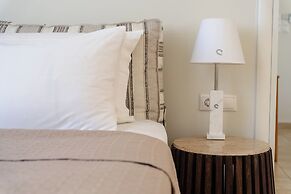Mitos Suites
