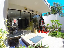 Arthaus Boutique Hotel