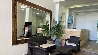 Hotel On Vacation Tower