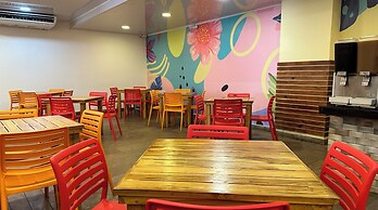 Hotel On Vacation Tower