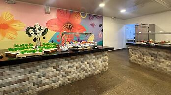 Hotel On Vacation Tower