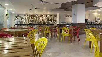 Hotel On Vacation Blue Tone