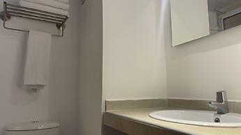 Hotel On Vacation Blue Tone