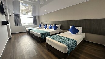 Hotel On Vacation Blue Tone