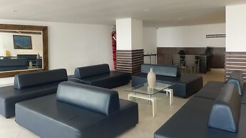 Hotel On Vacation Blue Tone