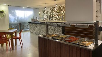 Hotel On Vacation Blue Tone