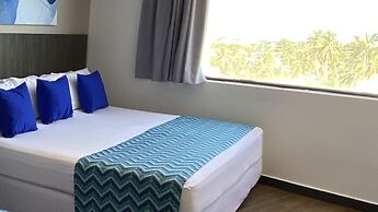 Hotel On Vacation Blue Tone