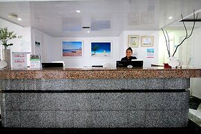 Hotel On Vacation Coral Flower