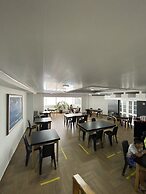 Hotel On Vacation Coral Flower