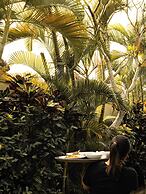 Mahagiri Villas & Spa Dreamland