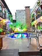 Saint John Hotel - Boutique Class