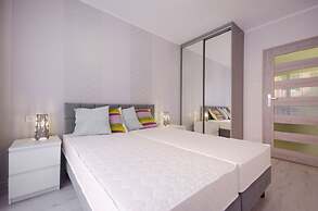 Apartinfo Aura Apartments