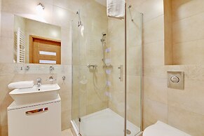 Apartinfo Aura Apartments