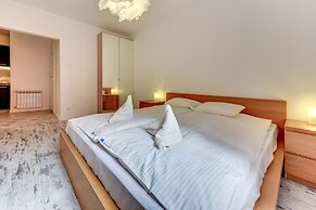 Apartinfo Aura Apartments