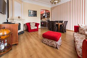 Apartinfo Aura Apartments