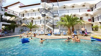 Hanioti Grand Victoria