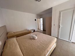 Hanioti Grand Victoria