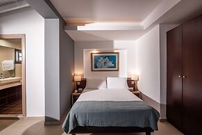 Iraklion Hotel