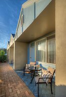 Sorrento Beach Motel