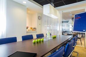 Holiday Inn Express Rotterdam - Central Station by IHG