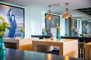 Holiday Inn Express Rotterdam - Central Station by IHG
