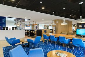 Holiday Inn Express Rotterdam - Central Station by IHG