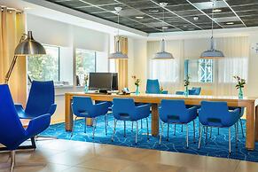 Holiday Inn Express Rotterdam - Central Station by IHG