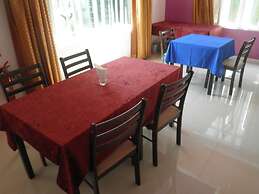 Azoush Tourist Guesthouse