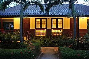 Coco Palm Beach Resort