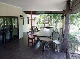 Coco Palm Beach Resort