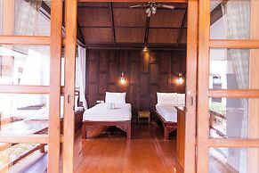 Coco Palm Beach Resort