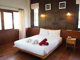 Coco Palm Beach Resort