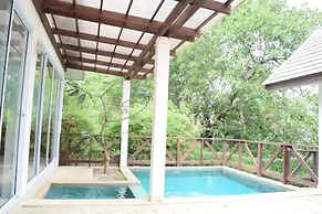 Coco Palm Beach Resort