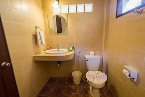 Coco Palm Beach Resort