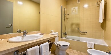 Apartamentos Vértice Sevilla Aljarafe