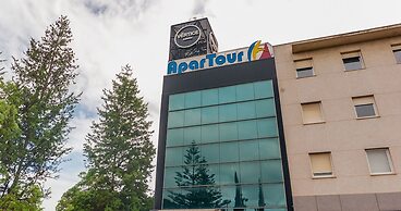 Apartamentos Vértice Sevilla Aljarafe