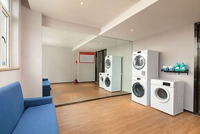 Ramada by Wyndham Changsha Financial Center